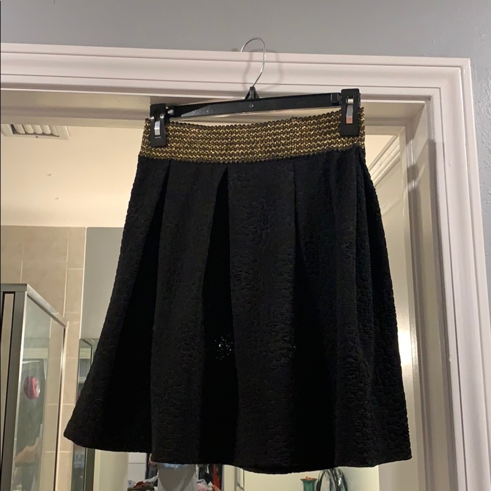 Brand: Miami skirt, size small. Barely worn.